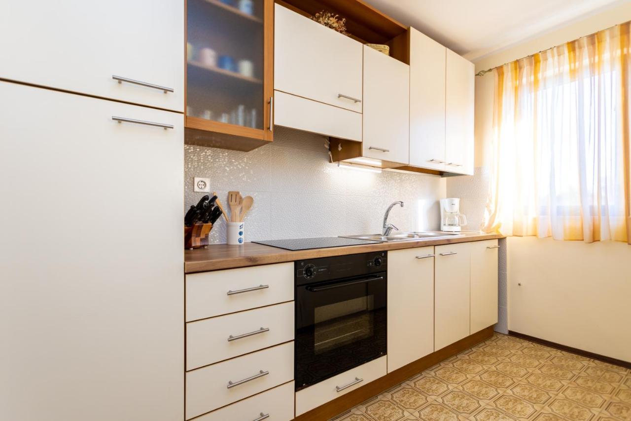 Apartman Doris Milohnici Extérieur photo