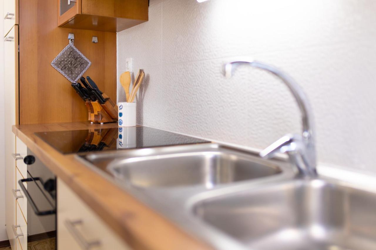 Apartman Doris Milohnici Extérieur photo
